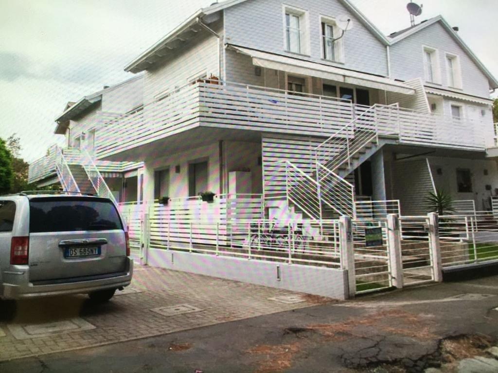 切尔维亚Casa Con Giardino别墅 外观 照片